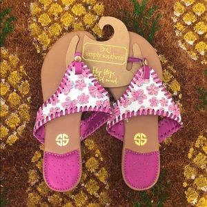 SIMPLY SOUTHERN SANDAL